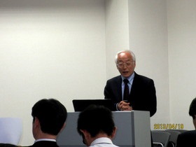 特許情報活用研究会 塾長 桐山 勉 様