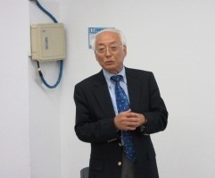 特許情報活用研究会　塾長　工学博士　桐山 勉様